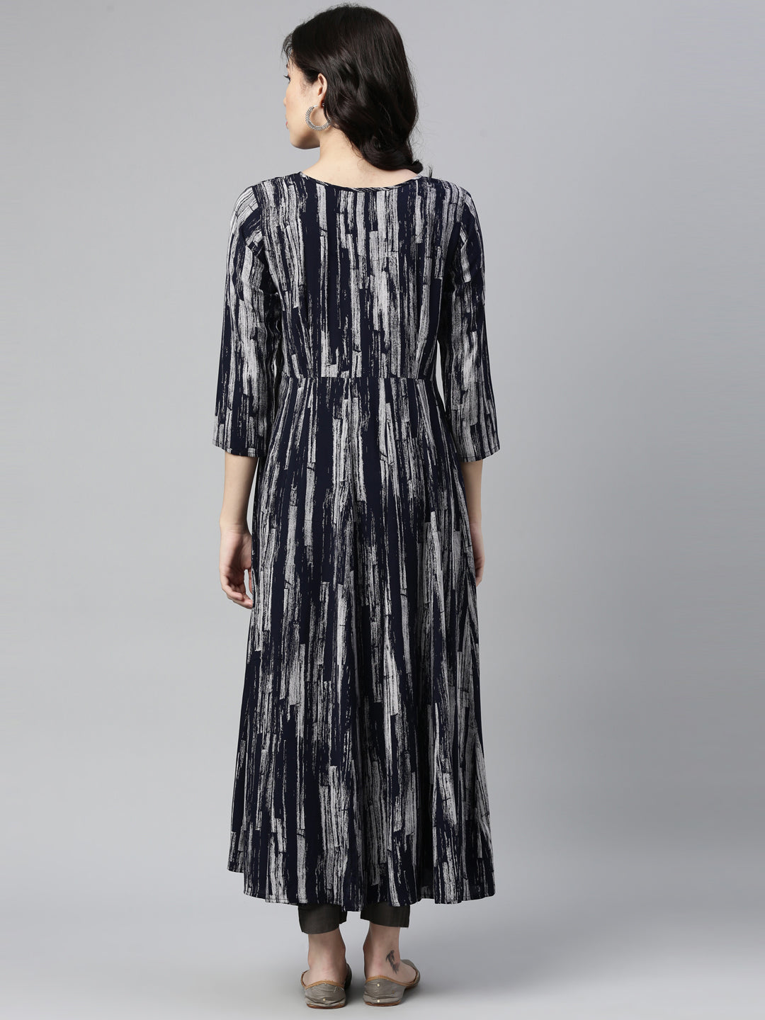 Neeru'S NAVY BLUE color, RAYON fabric Kurta