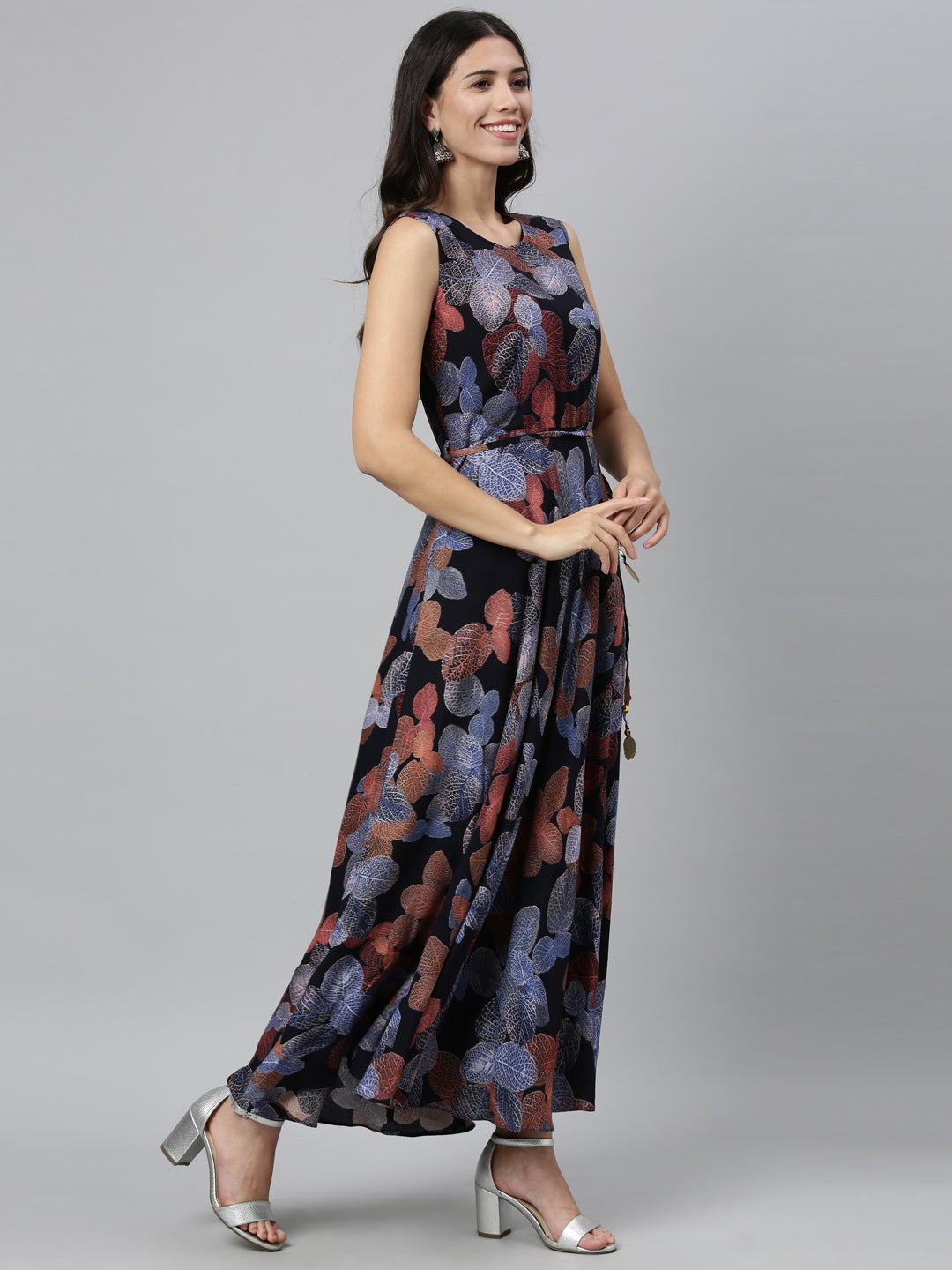 Neerus Blue rayon printed kurta A-line silhouette - back view