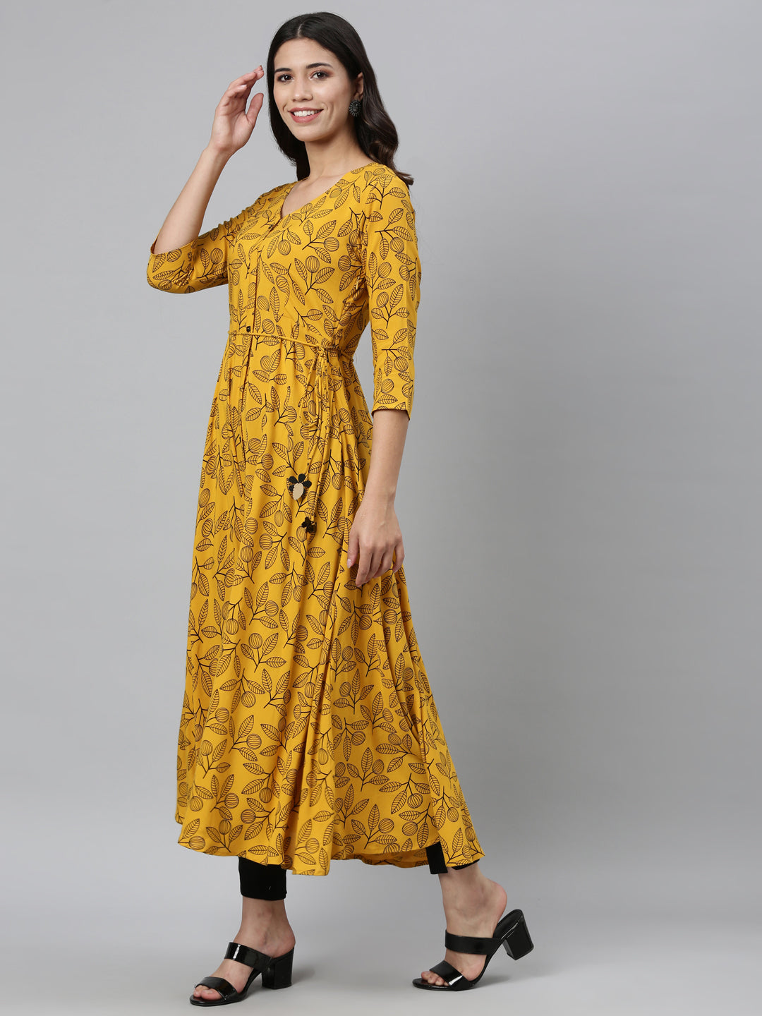 Neerus Yellow rayon printed kurta - detail view 2