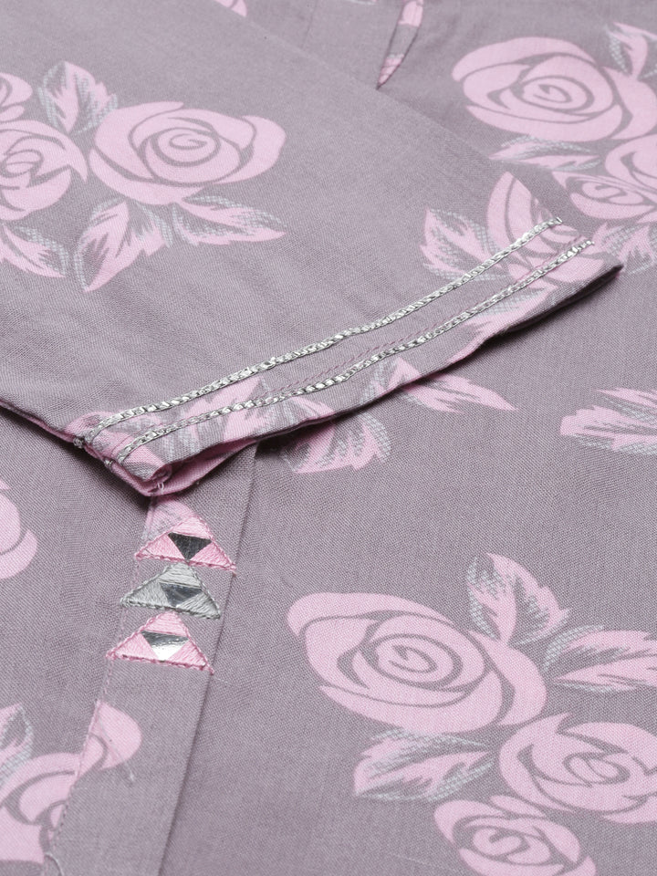 Neerus Grey rayon printed kurti - detail view 4