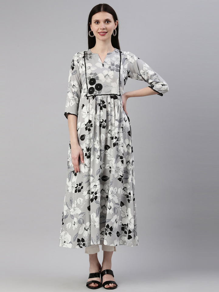 Neerus Grey rayon straight kurta - detail view 6