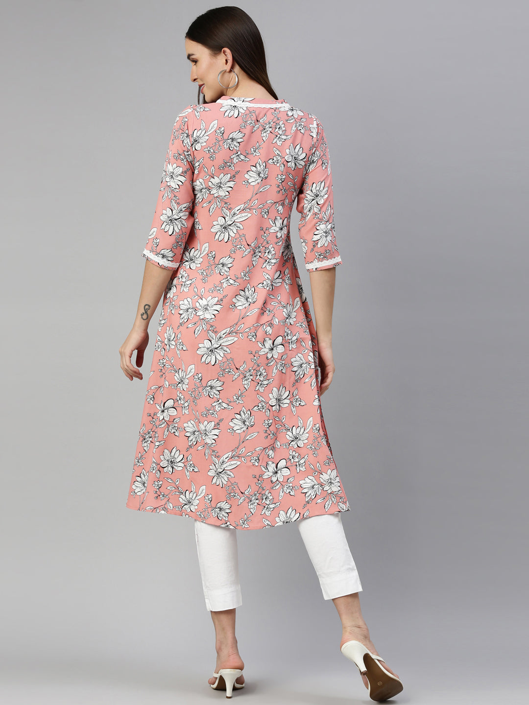 Neeru'S Peach Color Rayon Fabric Kurta