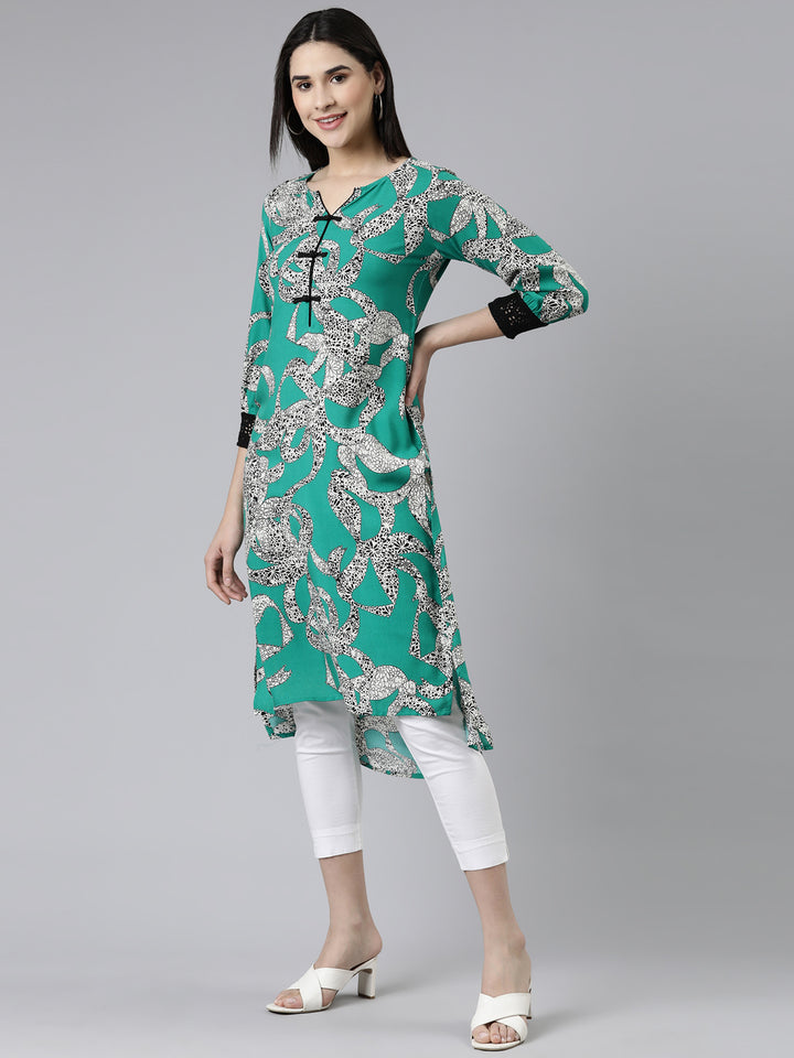 Neerus Green Curved Printed Cotton Silk Kurta