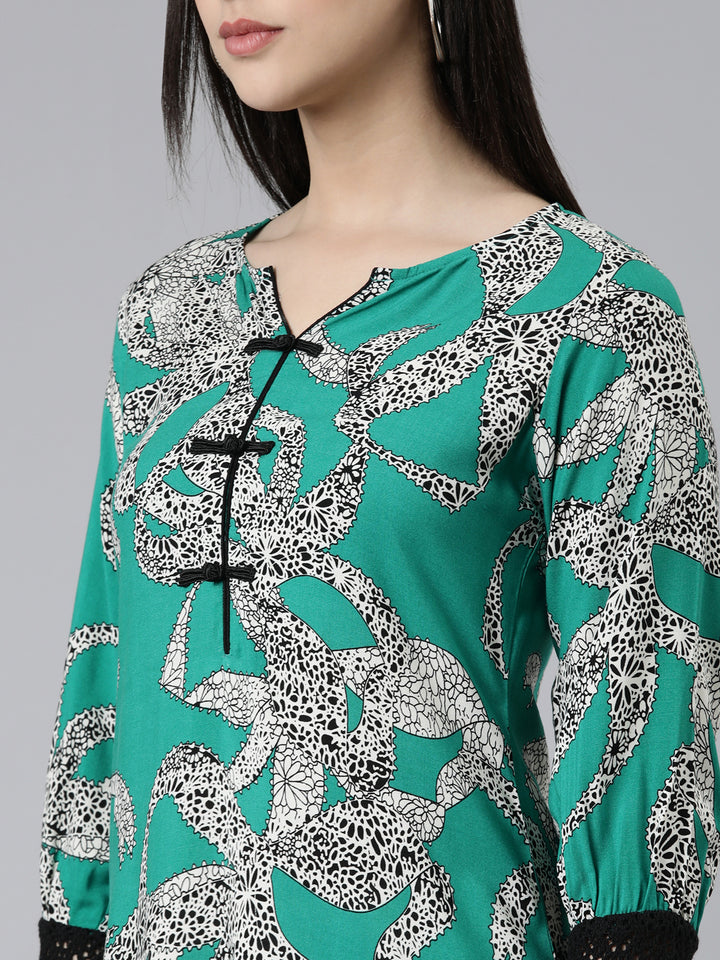 Neerus Green Curved Printed Cotton Silk Kurta