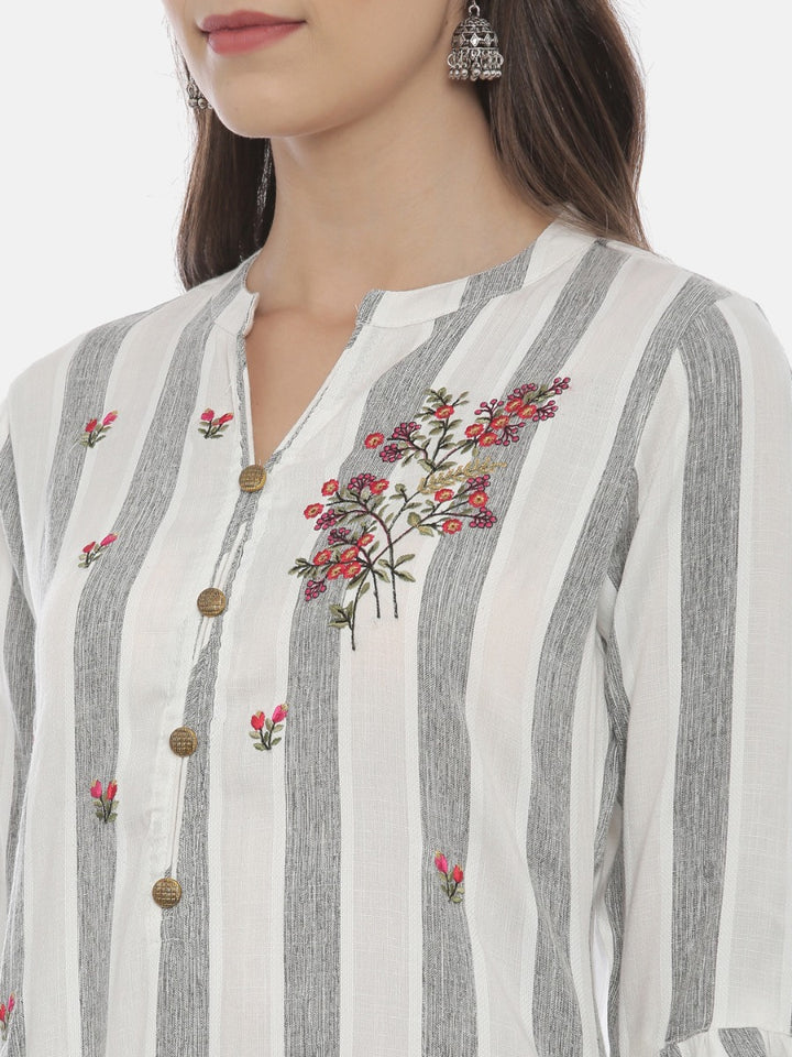 Neerus Grey Embroidered Straight Kurta