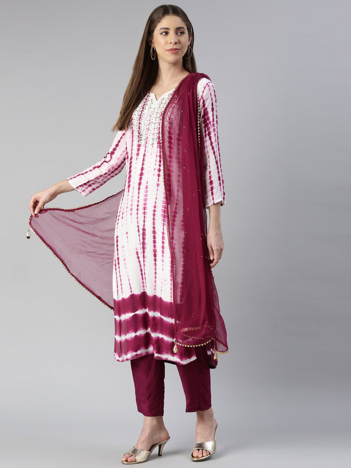 Neerus Purple muslin printed kurta set - detail view 2
