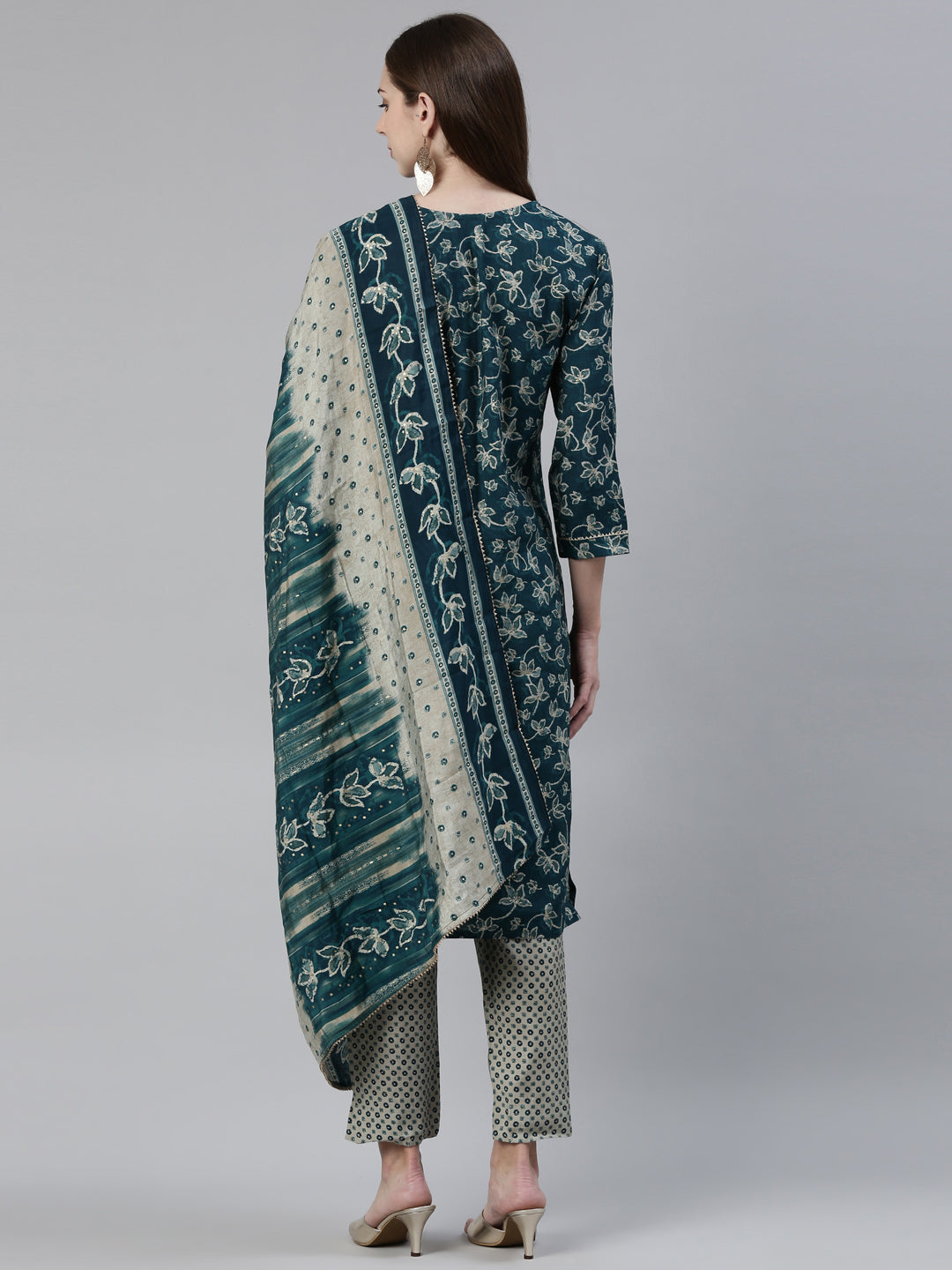 Neerus Green Regular Knee Length Printed Kurta Printed Trousers With Dupatta