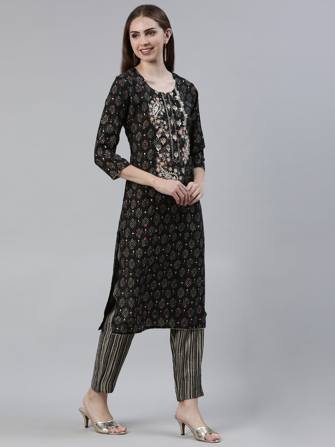 Neerus Olive Regular Knee Length Printed Kurta Printed Trousers With Dupatta