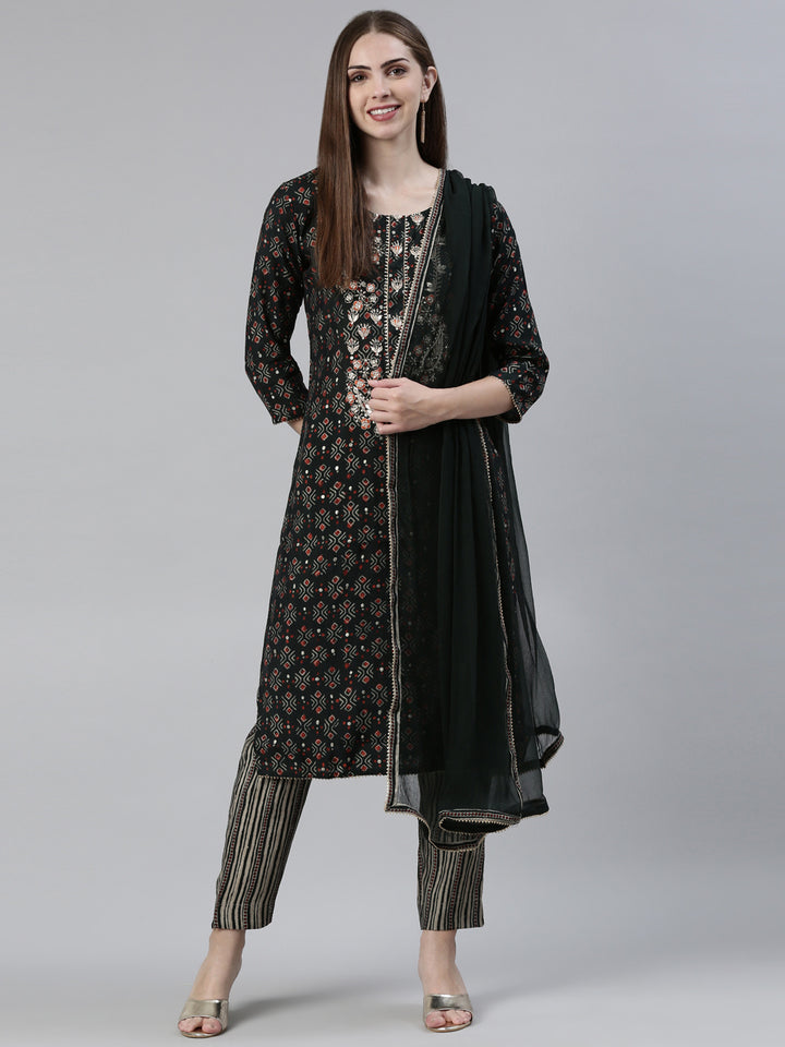 Neerus Olive Regular Knee Length Printed Kurta Printed Trousers With Dupatta