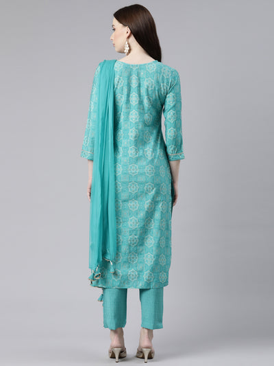 Neerus Green Regular Knee Length Printed Kurta Solid Trousers With Dupatta
