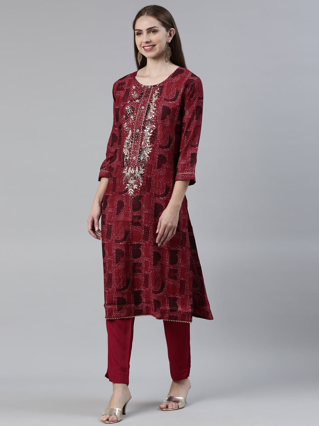 Neerus Maroon printed kurta set with trouser and dupatta - back view