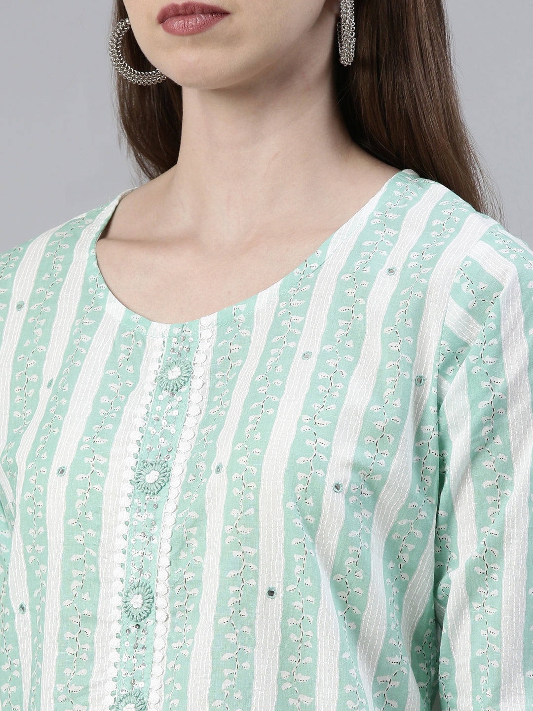 Neerus Sea Green Regular Knee Length Solid Kurta Solid Trousers With Dupatta