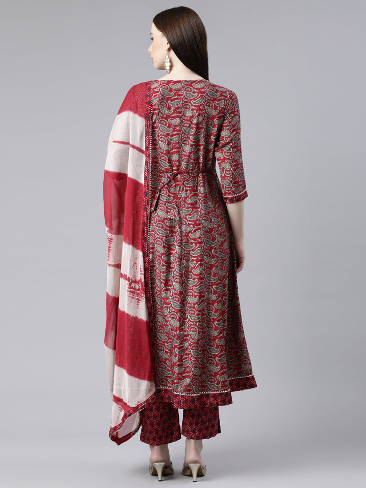 Neerus Magenta Regular Knee Length Printed Kurta Printed Trousers With Dupatta