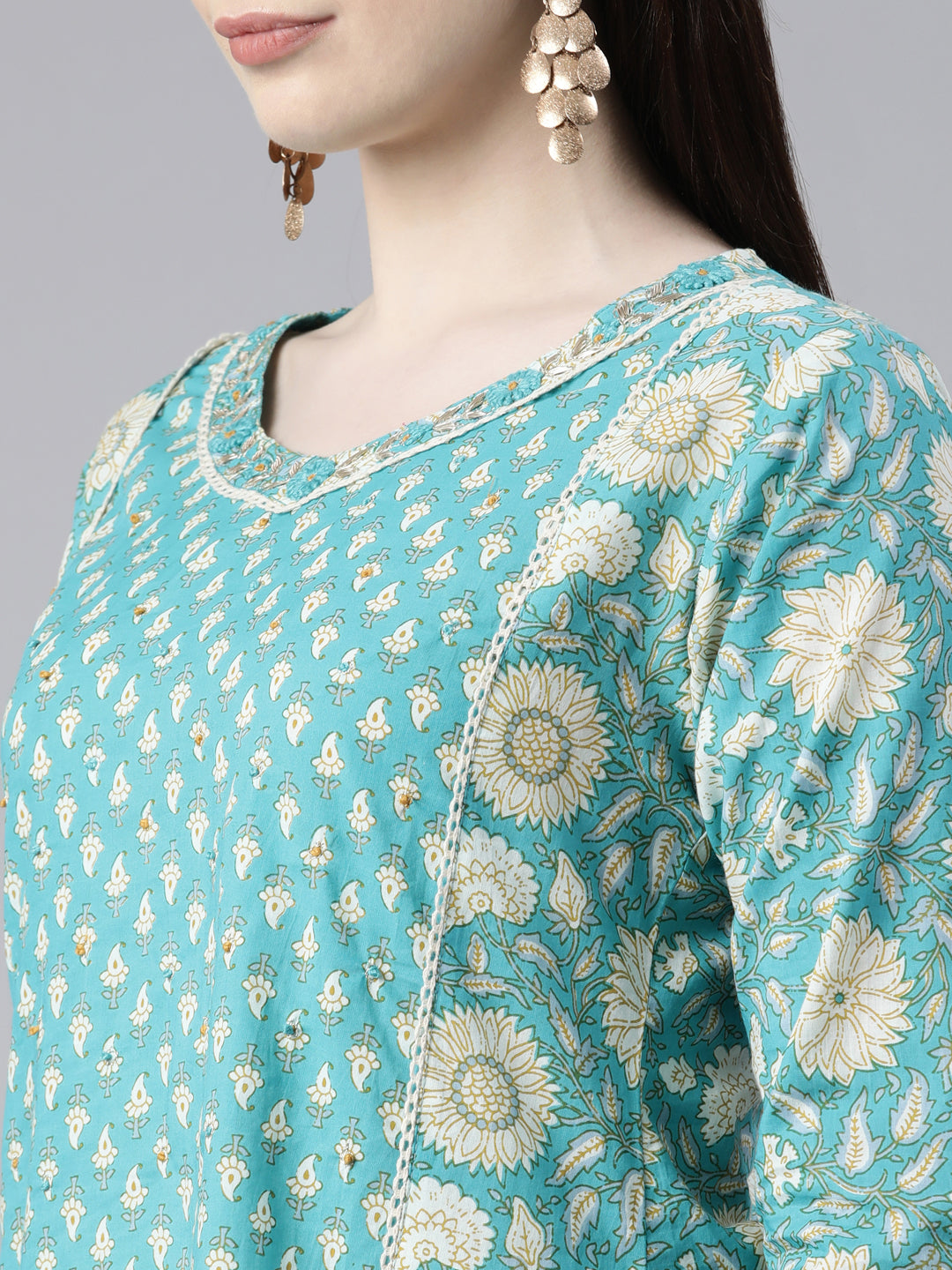 Neerus Green cotton printed kurta set with trouser and dupatta - detail view 1