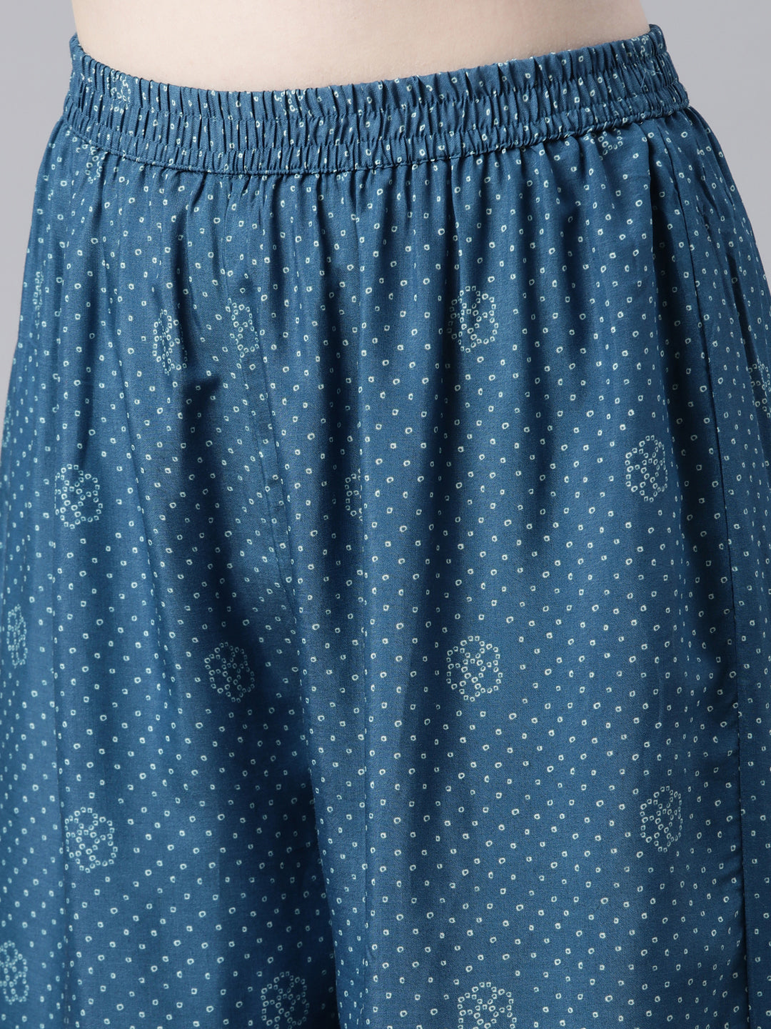 Neerus Green Regular Knee Length Printed Kurta Printed Palazzos With Dupatta