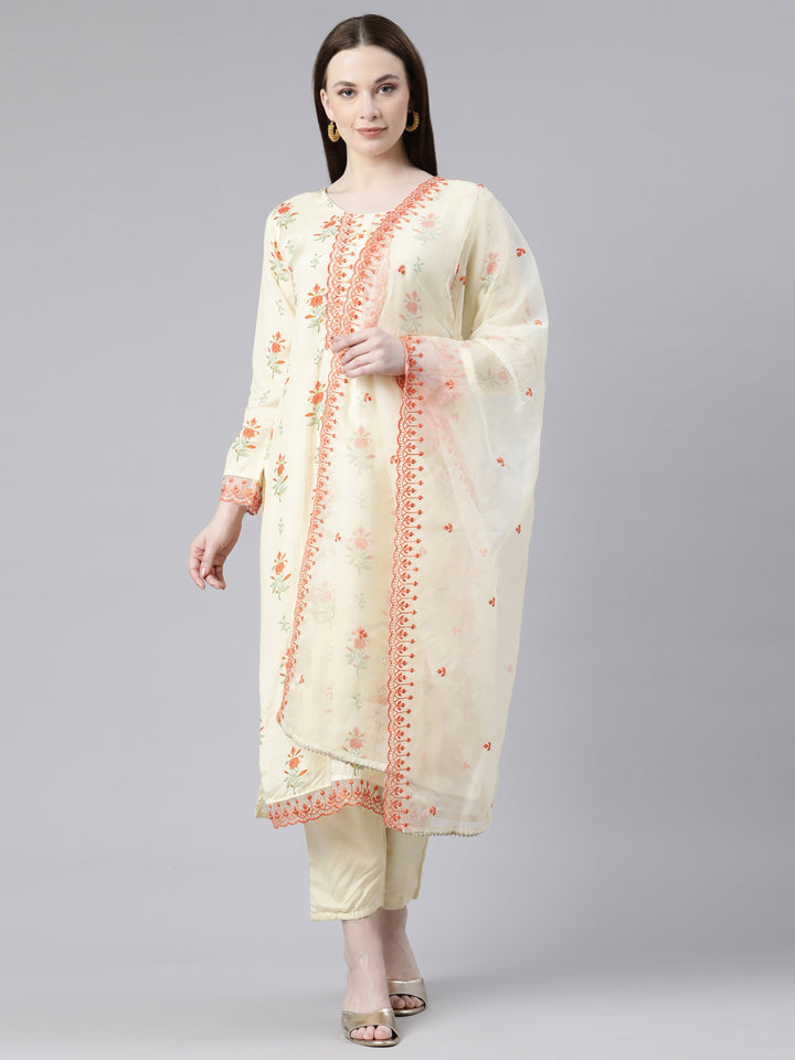 Neerus Green Viscose Rayon Embroidered Kurta Set - front view