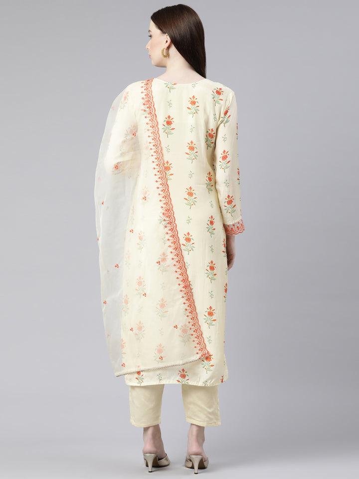 Neerus Green Viscose Rayon Embroidered Kurta Set - side view