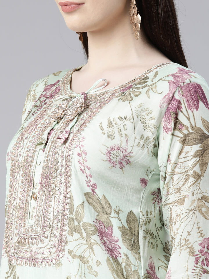 Neerus Green Regular Knee Length Printed Kurta Solid Trousers With Dupatta