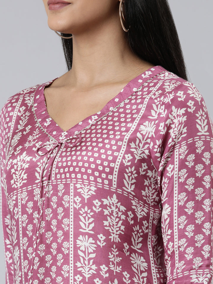 Neerus Purple viscose rayon printed kurta set with palazzo - detail view 2