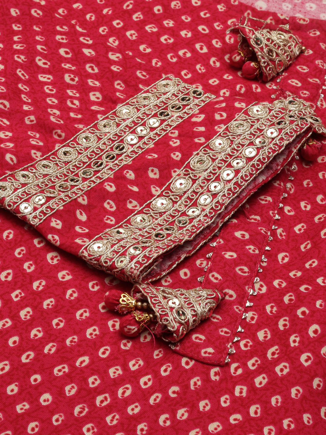 Neerus Pink cotton printed straight kurti - detail view 2