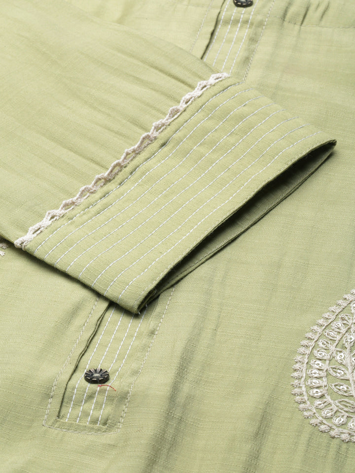 Neerus Green Straight Embroidered Cotton Kurtas