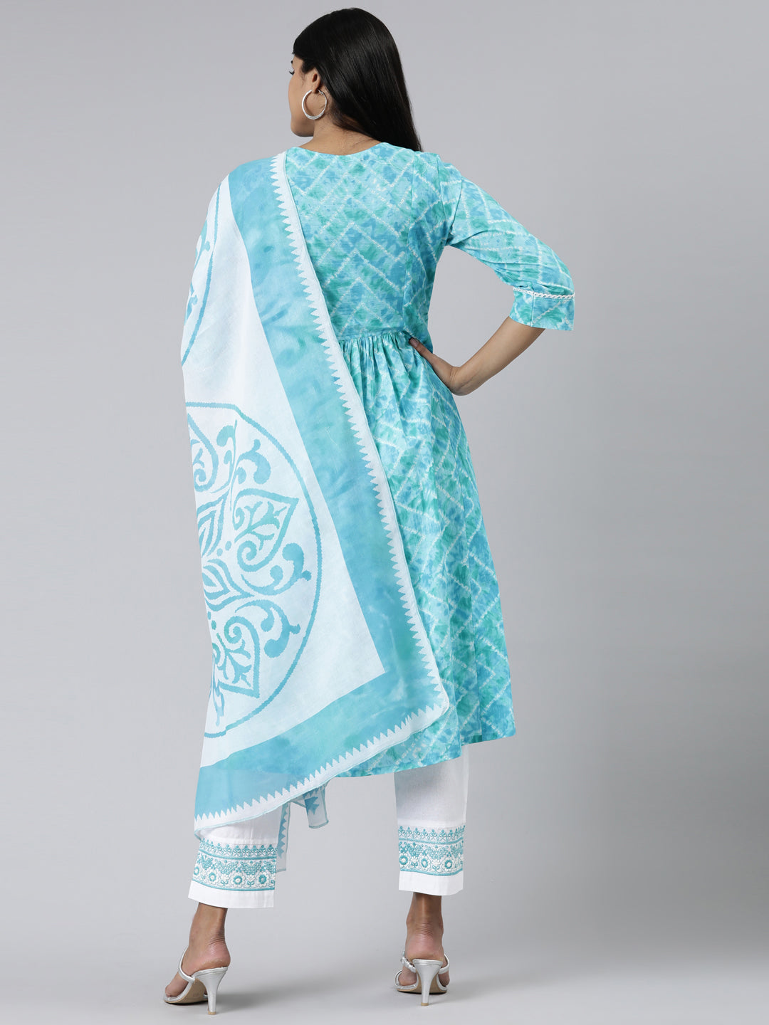 Neerus Green cotton printed kurta set with trouser and dupatta - side view