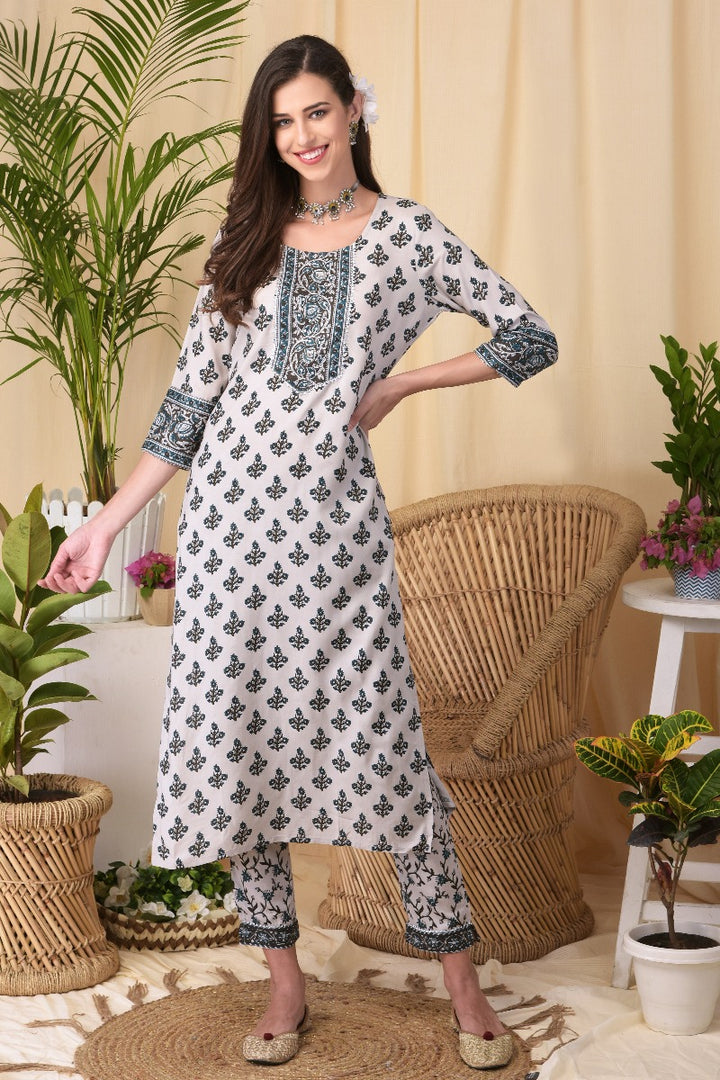 Neerus Grey cotton solid kurta - front view